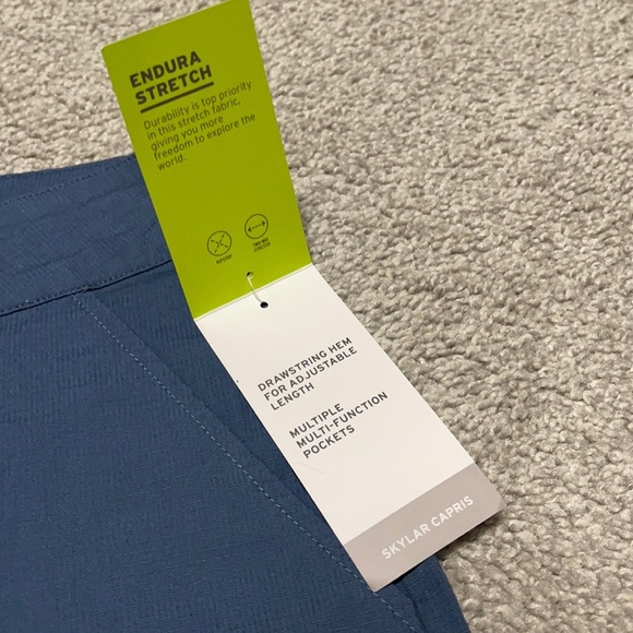 Eddie Bauer Women’s Skylar Capris - Picture 4 of 4